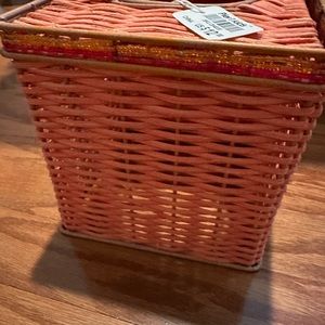 Pier 1 Kids Wicker Tissue Box-NWT